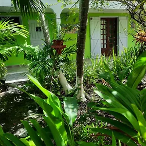 Appartement Le Jardin De Massieux, Bouillante